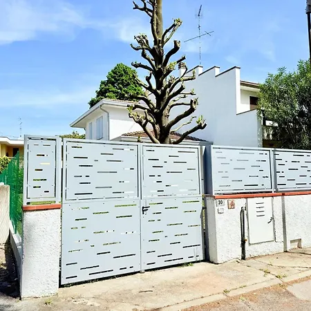 Nina By Interhome Lido delle Nazioni